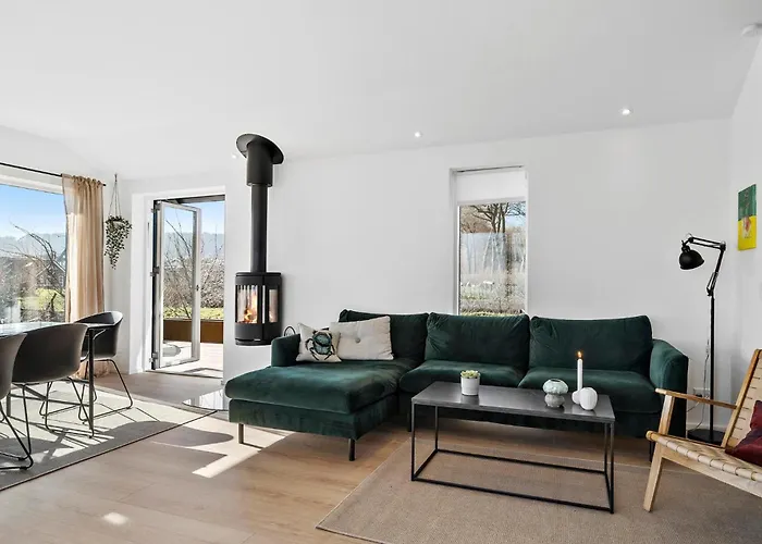 Gorgeous In With Kitchen Hébergement de vacances *