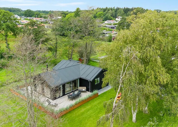 Gorgeous In With Kitchen Hébergement de vacances Sjolund